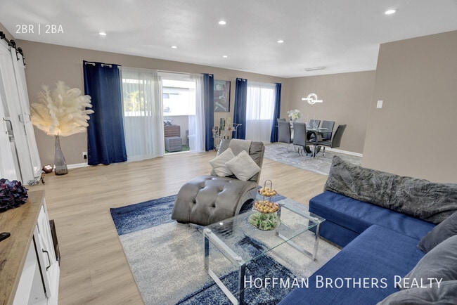 Photo - 121 Croft Ave Unit 308