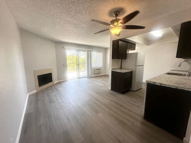Photo - Redwood Terrace Apartments