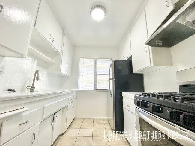 Photo - 3956 Stevely Ave Unit 21