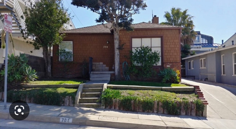 Photo - 706 5th St