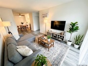 Photo - 11118 Moorpark Apartments