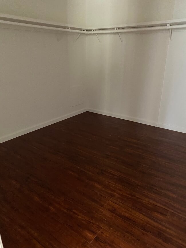 Photo - 501 E Magnolia Blvd Unit 203