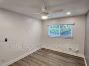 Photo - 1660 Cable St