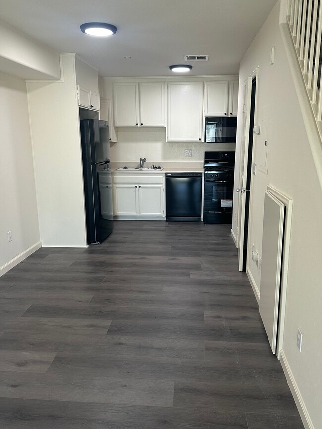 Photo - 3621 Westwood Townhomes