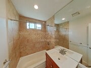 Photo - 515 N Alisos St