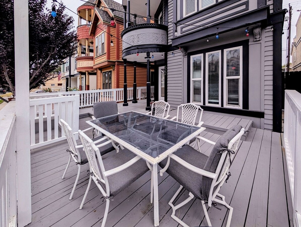 Photo - 522 20th St Unit Room 2