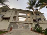 Photo - 1535 N Kenmore Ave Unit 2D