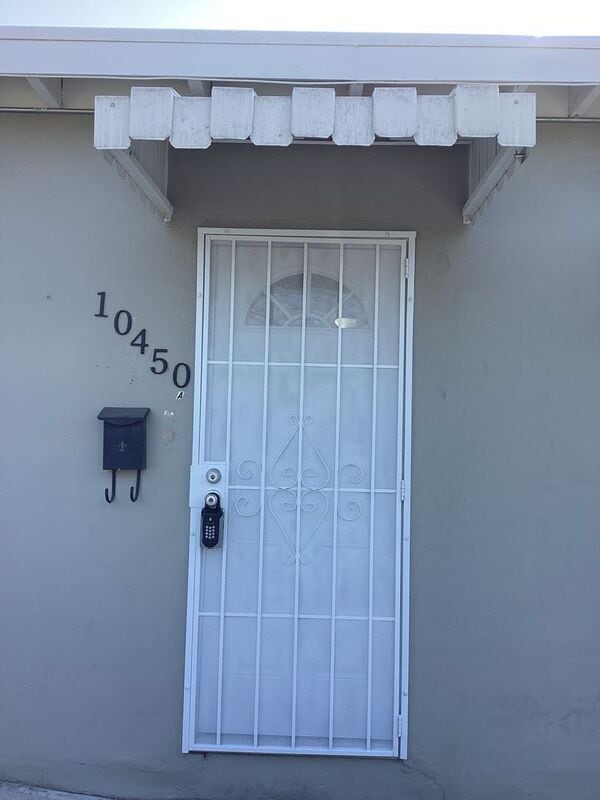 Photo - 10450 Ceres Ave