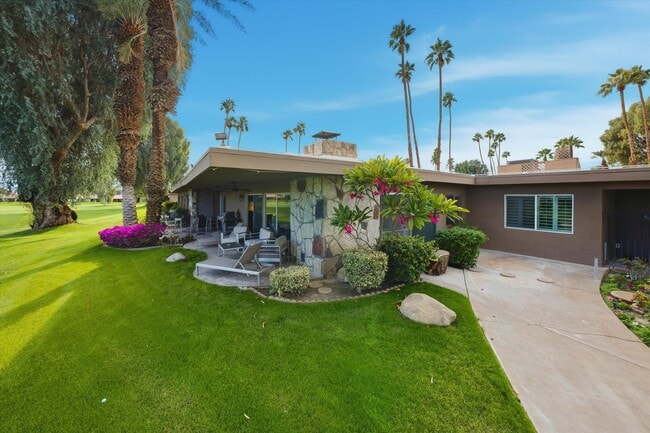 Building Photo - 79278 Montego Bay Dr Unit 5