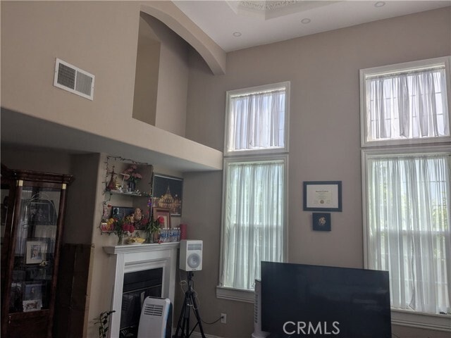 Photo - 820 N Justin Pl