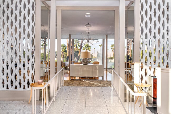 Photo - 136 Eastlake Dr