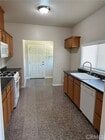 Photo - 3904 Stotts St
