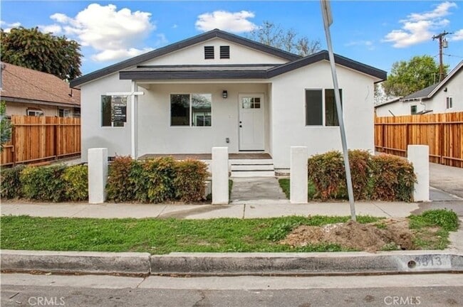 Photo - 6513 San Miguel St Townhome