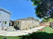 Photo - 6 Rooms, 3 Bathrooms with Driveway Parking! Townhome
