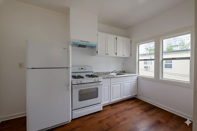 Building Photo - 2960 James M Wood Blvd Unit 205