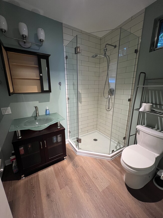 Photo - 835 N Kenter Ave Unit n/a