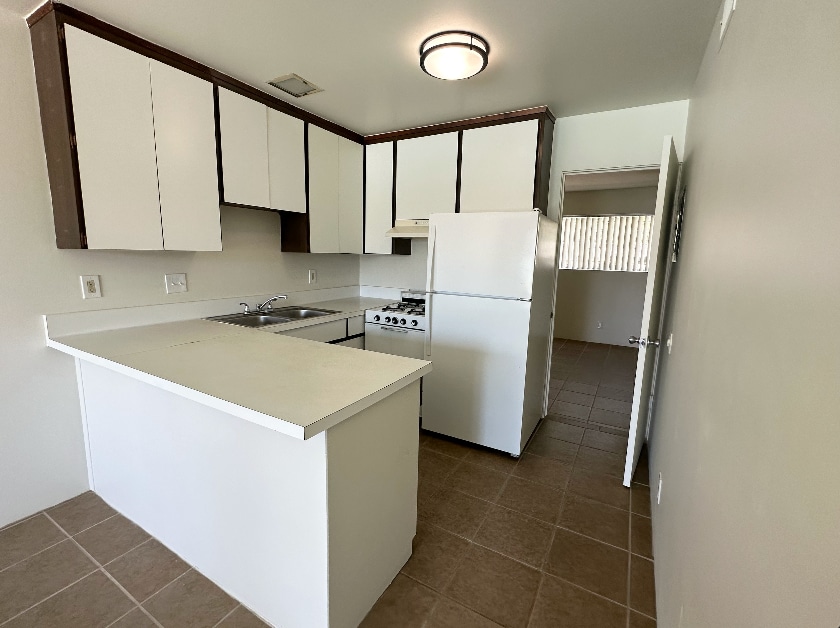 Photo - 100 W Via Olivera