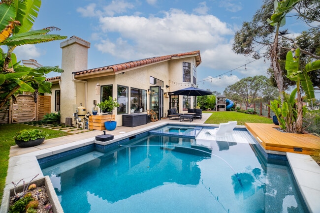 Photo - 359 Via Andalusia House