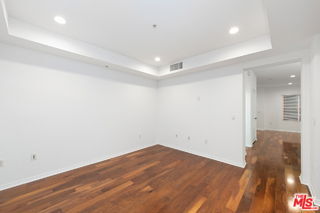 Photo - 6020 S Seabluff Dr