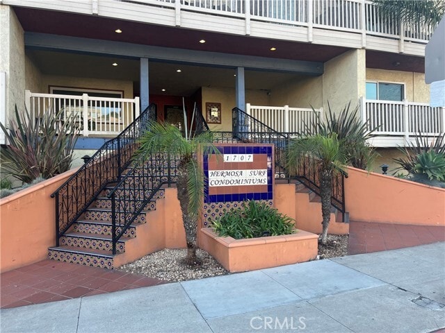 Building Photo - 1707 Pacific Coast Hwy Unit 125 Rental