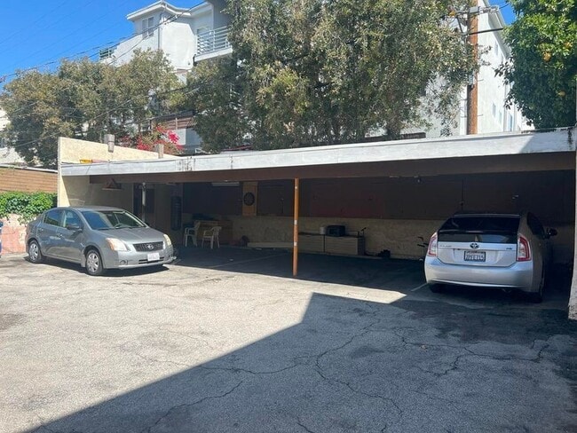 Photo - 3620 Westwood Blvd Unit 7