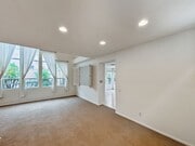 Photo - Great 4B/2.5BA House in Gate Community in ...