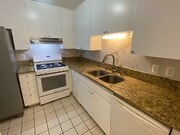 Photo - 22113 Burbank Blvd