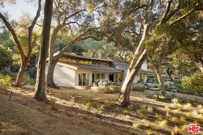 Photo - 465 Cold Canyon Rd