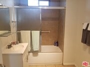 Photo - 1716 W 45th St House