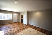 Photo - 701 N Lincoln St House
