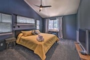 Photo - 360 Cedarbrook Dr House