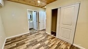 Photo - 1 Bedroom Cabin in town