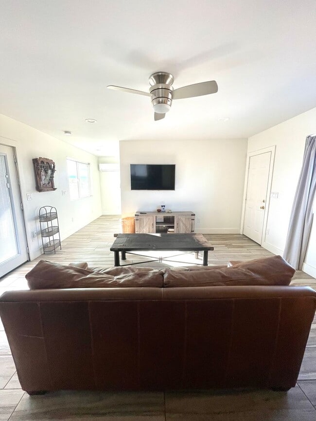 Photo - Cozy Studio Cabin With Beautiful Views