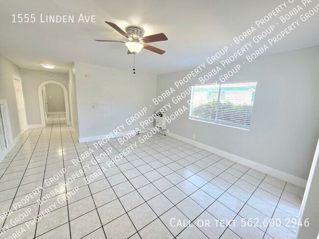 Photo - 1555 Linden Ave