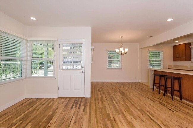 Photo - South of the Blvd DESIGNER UNIT!