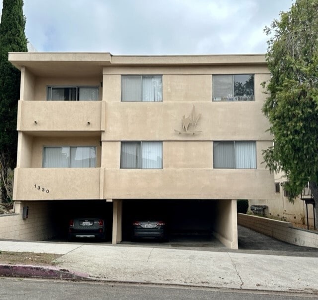 Photo - 1330 S Centinela Ave