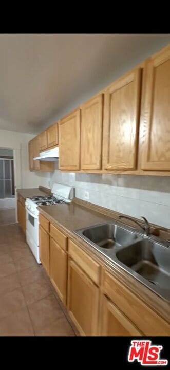 Photo - 1633 S New Hampshire Ave