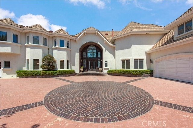 Photo - 2836 N Kingsgate Dr House