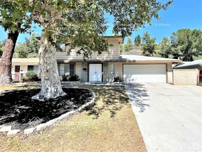 Building Photo - 29338 Florabunda Rd Rental