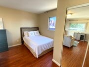 Photo - 713 N Mansfield Ave