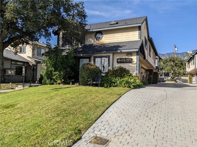 Photo - 527 E Colorado Blvd Unit B