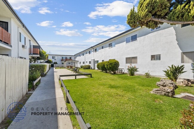 Photo - La Rue Apartments