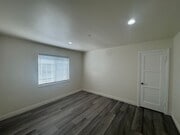 Photo - 221 S Bushnell Ave