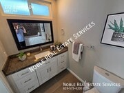 Photo - 272 Surrey Dr