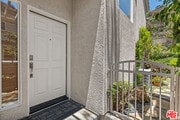 Photo - 682 Palisades Dr Townhome