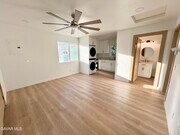 Photo - 1133 Geraldine Ave E