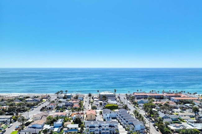 Photo - Elan Sandcastle Shores