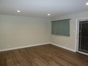 Living room - 521 Manhattan Ave
