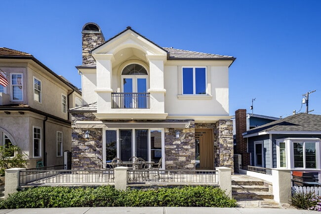 Photo - 119 Opal Ave