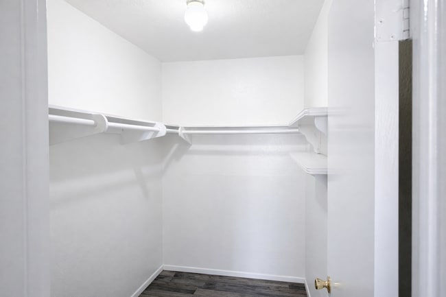 Photo - 2920 Briarwood Rd